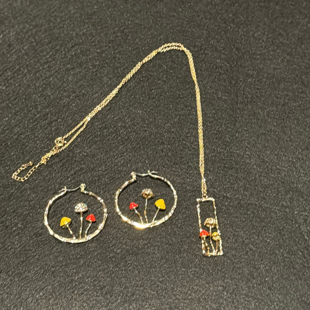 Mushrooms jewellery set